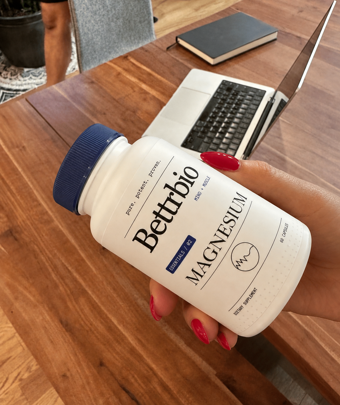 Magnesium Glycinate beside a daily desk routine
